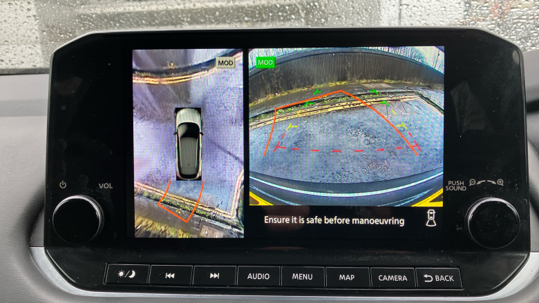 Nissan Qashqai 1.3 DiG-T MH N-Connecta 5dr Petrol Hatchback